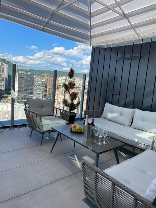 Luxury Penthouse Prishtina Διαμέρισμα Πρίστινα Εξωτερικό φωτογραφία