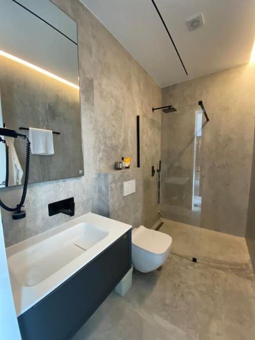 Luxury Penthouse Prishtina Διαμέρισμα Πρίστινα Εξωτερικό φωτογραφία