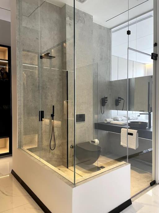 Luxury Penthouse Prishtina Διαμέρισμα Πρίστινα Εξωτερικό φωτογραφία